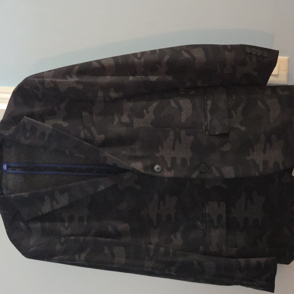 Apt. 9 Black Sport Coat with Modern Camouflage